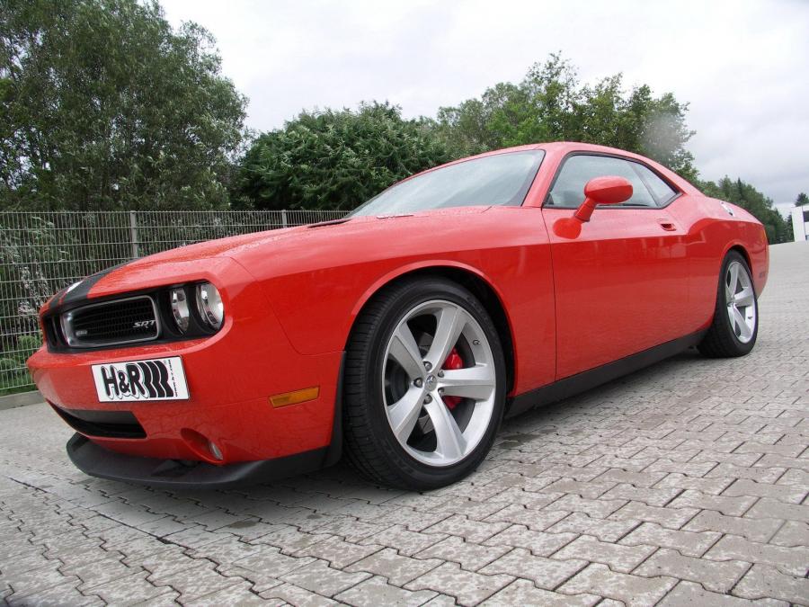  Dodge Challenger SRT8 by H&R 2008 года  (фото 2 из 3)